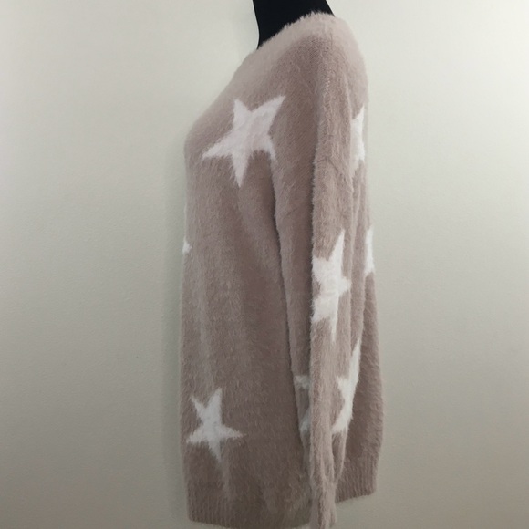 Pink & White Crew Neck Oversized Sweater with Star Pattern - Picture 3 of 10